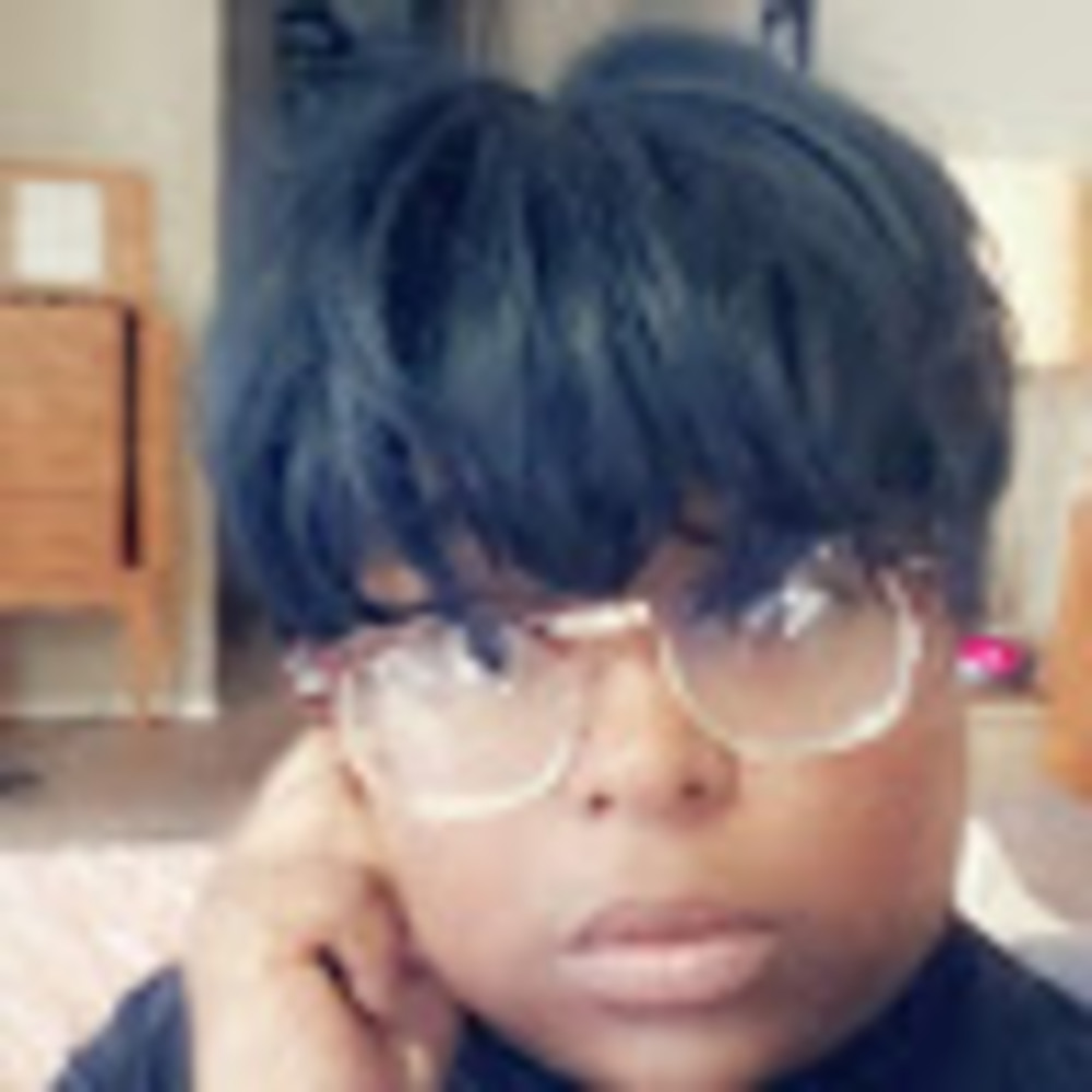 Meet your Posher, Jasmine